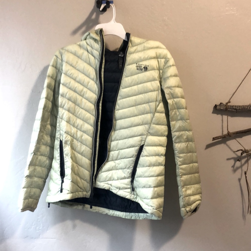 Mountain hardware down puffy